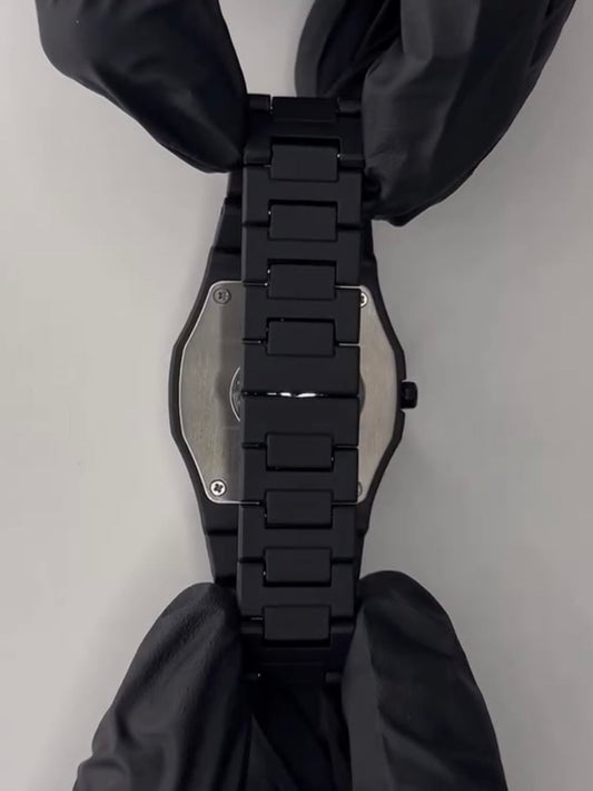 Full Black AURA Quartz Analog Watch